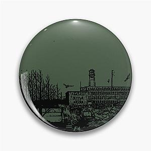 Title Fight (green) Pin