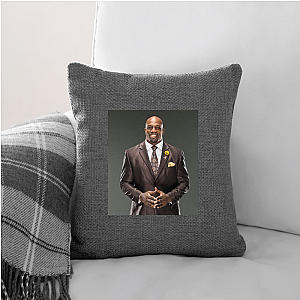 Titus O'Neil WWE Community Ambassador Titus O'neil Pillows Cover