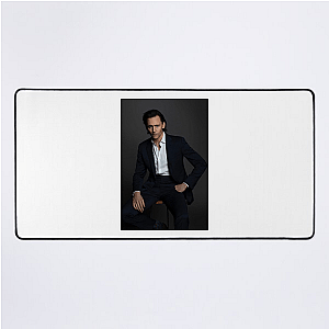 Tom Hiddleston Broadway To Hollywood Tom Hiddleston Mouse Pads