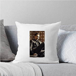 Tom Hiddleston Glorious Purpose Seeker Tom Hiddleston Pillows Cover