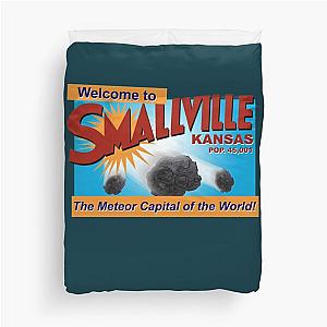 Smallville TShirtThe Meteor Capital of the World   Duvet Cover