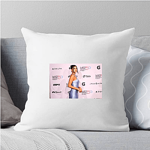 Empowered Female Driver Toni Breidinger Pillows Cover