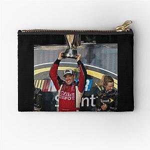 Tony Stewart wins the Chase Pouch