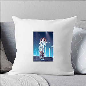 Belting with Tori Energy Tori Kelly Pillows Cover