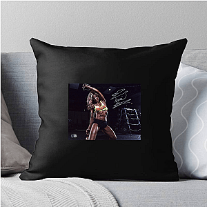 Torrie Owns The Ring Torrie Wilson Pillows Cover