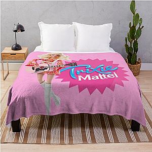 Trixie Mattel - Doll face Throw Blanket