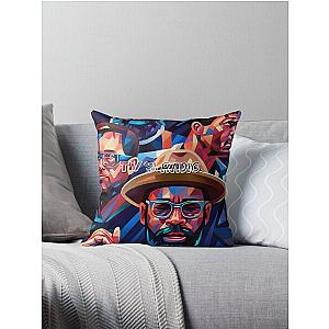 Face New TV on the tour 2022 Throw Pillow