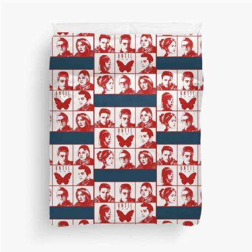 until dawn characters - red  Duvet Cover