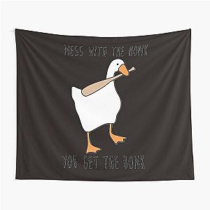 UNTITLED GOOSE GAME Essential T-Shirt Tapestry