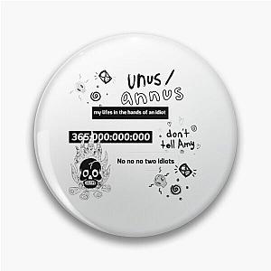 Unus Annus Unique Design Classic Pin