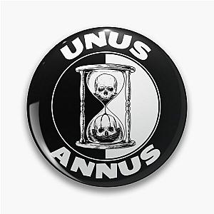 Unus Annus Fashion Graphic Classic Pin