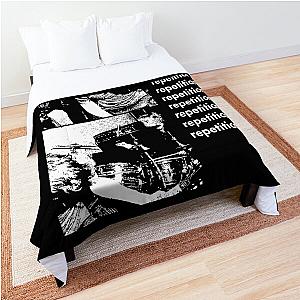 Unwound Repetition Comforter