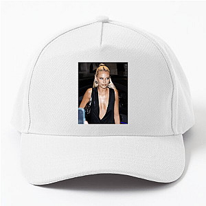 Style Icon Valentina Zenere Valentina Zenere Hats & Caps