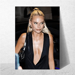 Style Icon Valentina Zenere Valentina Zenere Posters