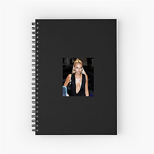 Style Icon Valentina Zenere Valentina Zenere Notebook