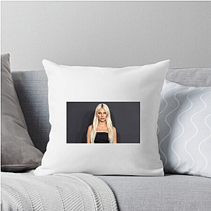 Screen Queen Valentina Zenere Valentina Zenere Pillows Cover