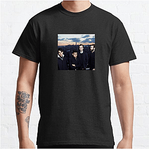 Contra Mode: Vampire On Vampire Weekend T-Shirts