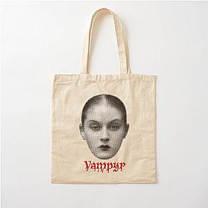 Vampyr Girl Tote Bag
