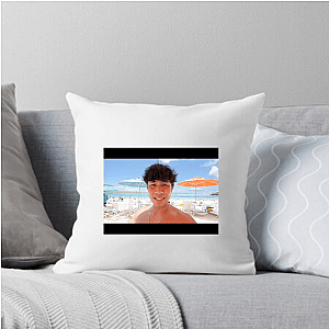 Powered by Vincent Gao Vincent Gao Pillows Cover