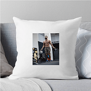 Vladimir Shmondenko A True Powerhouse Vladimir Shmondenko Pillows Cover