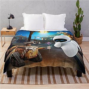 Wall-e and Eve Throw Blanket