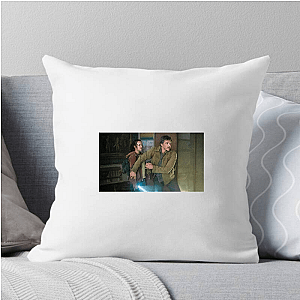 When No One Looks, We Rise When No One Sees Us Pillows Cover