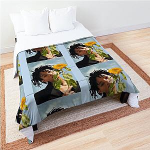 willow smith            Comforter