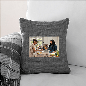 Drama Delivered – Meghan Style With Love Meghan Pillows Cover