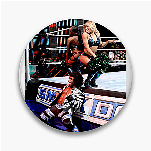 Respect the Controller – Woods Xavier Woods Pins