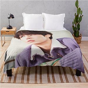 Xdinary Heroes Junhan- Hello, World! Throw Blanket