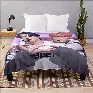 Heeseung and Jake Heejin Enhypen Throw Blanket