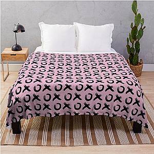 XO Pattern Black Pink Throw Blanket