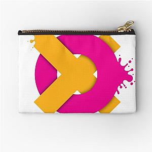XO - hugs kisses Zipper Pouch