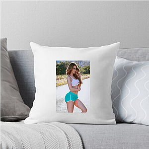 Yanet Garcia Fitness Icon Style Yanet Garcia Pillows Cover