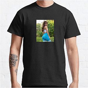 Yanet Garcia Embrace Your Curves Yanet Garcia T-Shirts