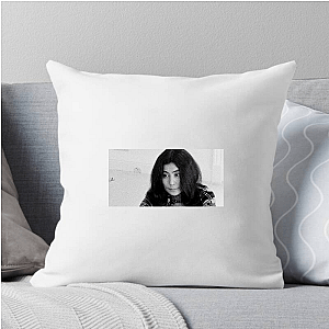 Yoko Ono Unforgettable Impact Yoko Ono Pillows Cover