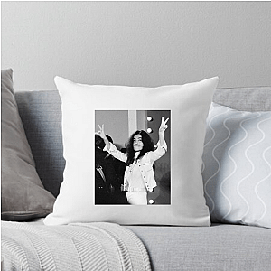 Yoko Ono Conceptual Visionary Yoko Ono Pillows Cover