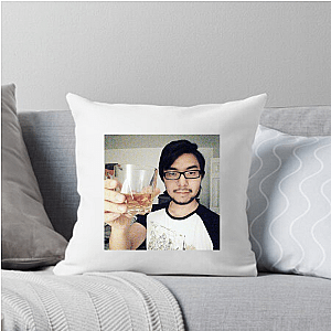 Dialogue Matters – Yong Yea Yong Yea Pillows Cover