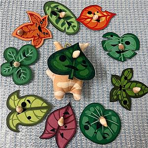 Legend Of Zelda Plush Korok and Alternative Leaves Keychain