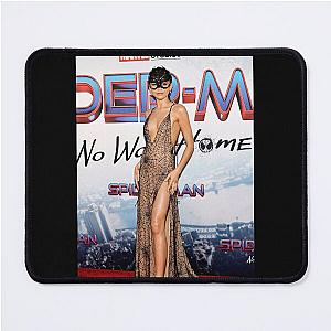 Zendaya Classic T-Shirt Mouse Pad