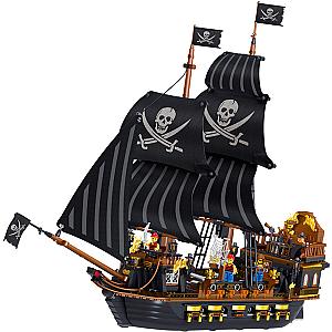 ZHEGAO QL1804 Pirate Kingdom: The Pirate Ship Black Hawk. Pirates Block